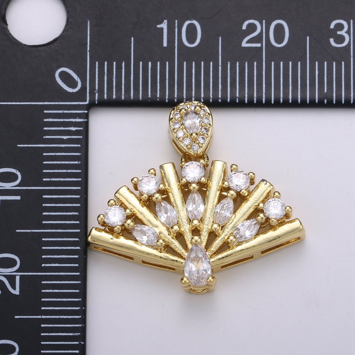 14K Gold Filled Fan Pendants J-110