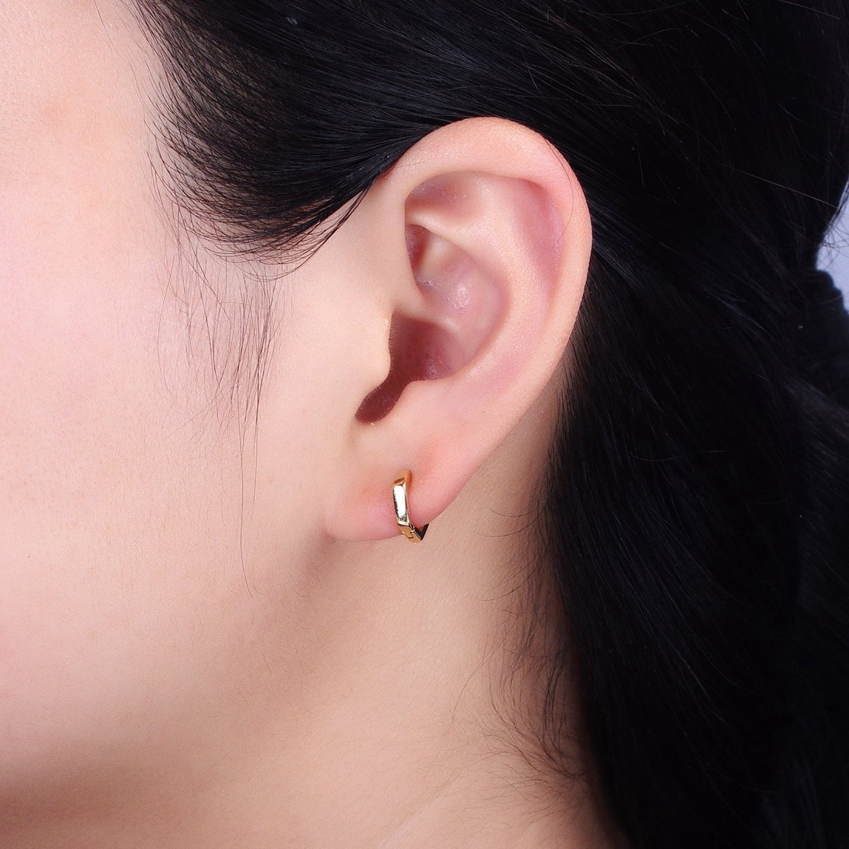 14K Gold Filled Mini Hexagonal 10mm Cartilage Earring Huggie | AB1527
