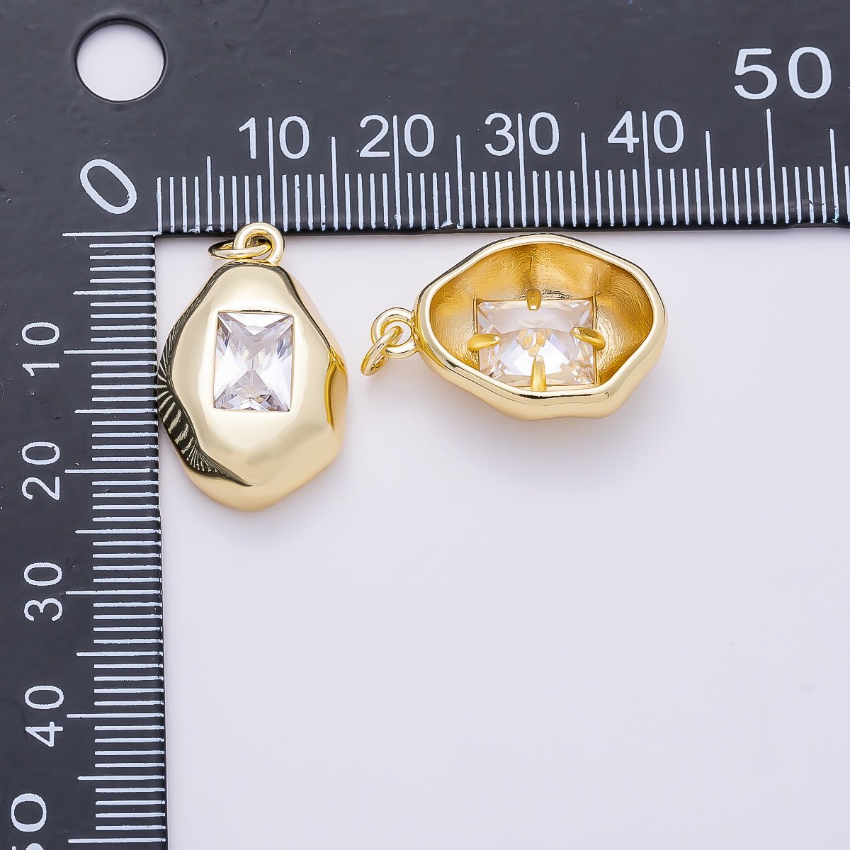 16K Gold Filled 23mm Clear CZ Baguette Geometric Molten Bezel Chubby Charm | Charms-01358