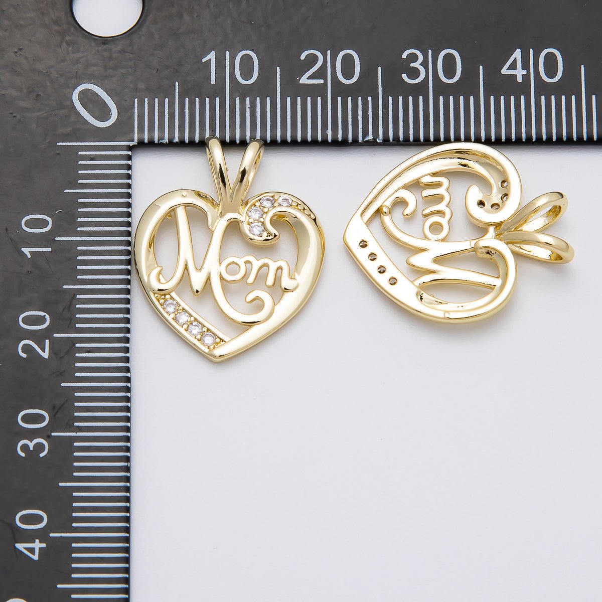 16K Gold Filled 23mm Pretty "MOM" Micro Paved CZ Heart Pendant | Charms-00463