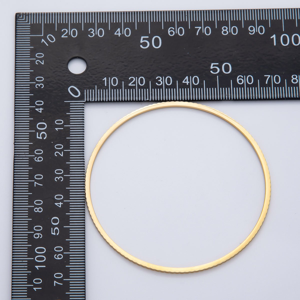 18K Gold Filled 1.5mm Thin Wavy Ribbed Bangle Bracelet | WA-1413