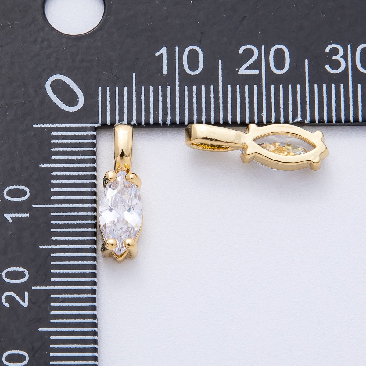 18K Gold Filled 16.5mm Clear CZ Marquise Pendant | H031