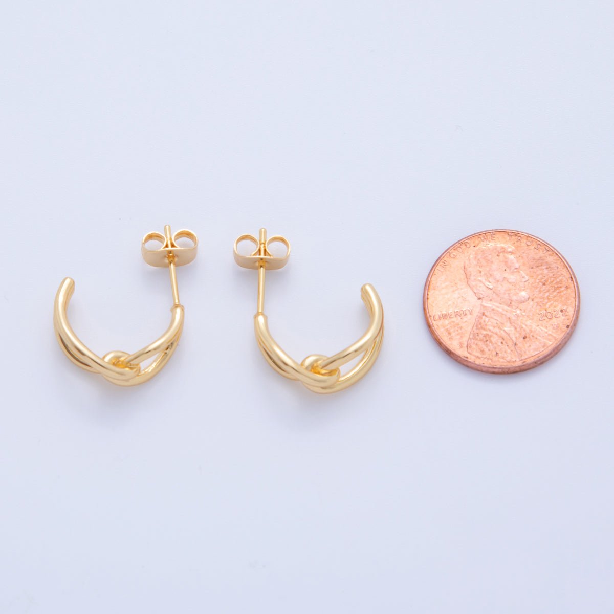 18K Gold Filled 22mm Minimalist Knot C-Shaped Hoop Earrings | Q012