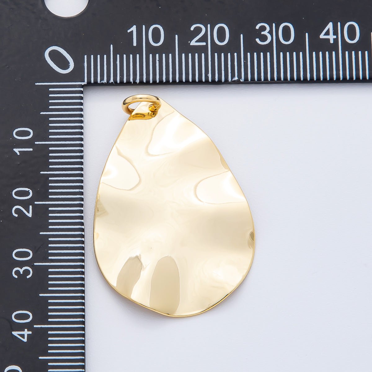 18K Gold Filled 39.5mm Hammered Molten Teardrop Charm | N-A1504
