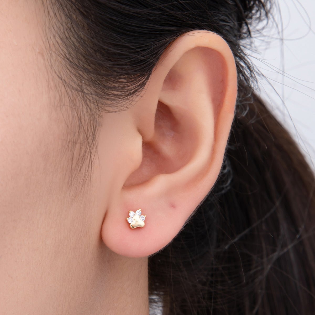 18K Gold Filled 5mm Clear CZ Pet Paw Print Dainty Stud Earrings | AJ273