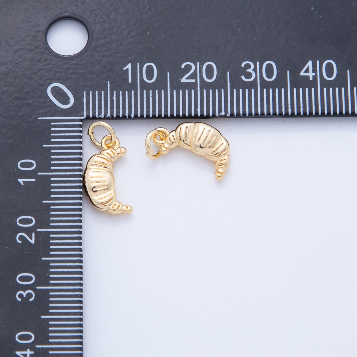 18K Gold Filled Croissant Minimalist Multidimensional 3D Charm | D035