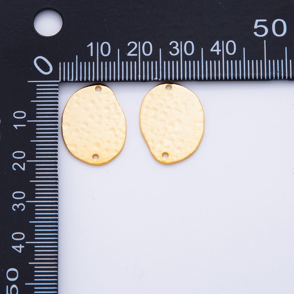 18K Gold Filled Dotted Abstract Oval Thin Charm Finding | Z1171