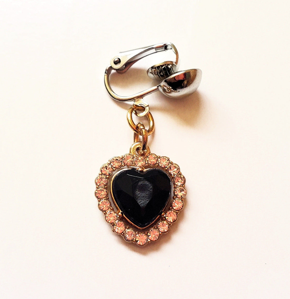 Clip On Rhinestone Heart Pussy Jewelry