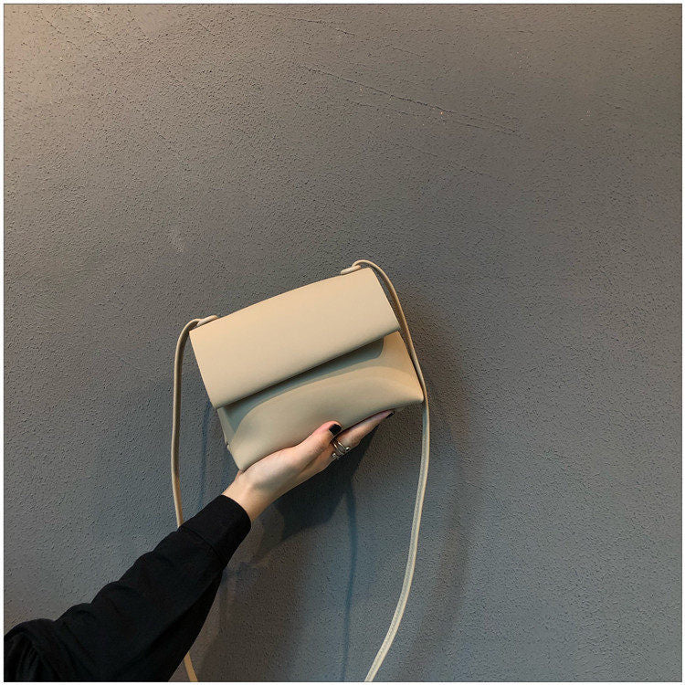 Chic Textured Small Square Bag - Stylish Women&