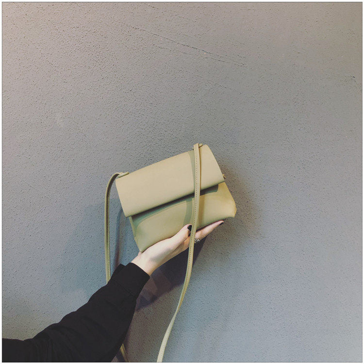 Chic Textured Small Square Bag - Stylish Women&