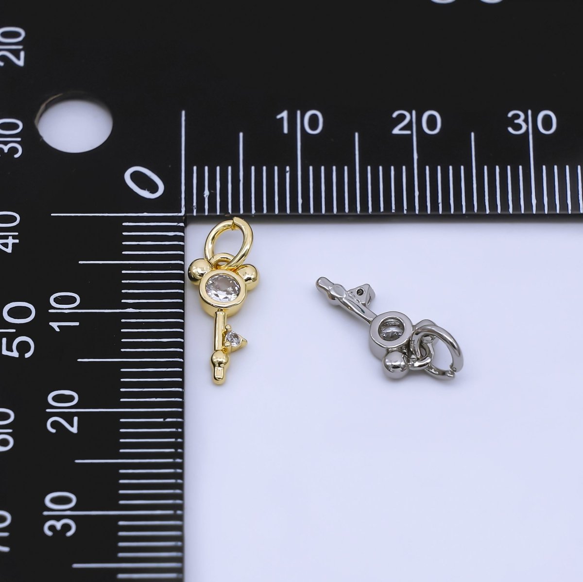 24K Gold Filled 12.5mm Clear CZ Mouse Key Charm in Gold & Silver | AJ-00473