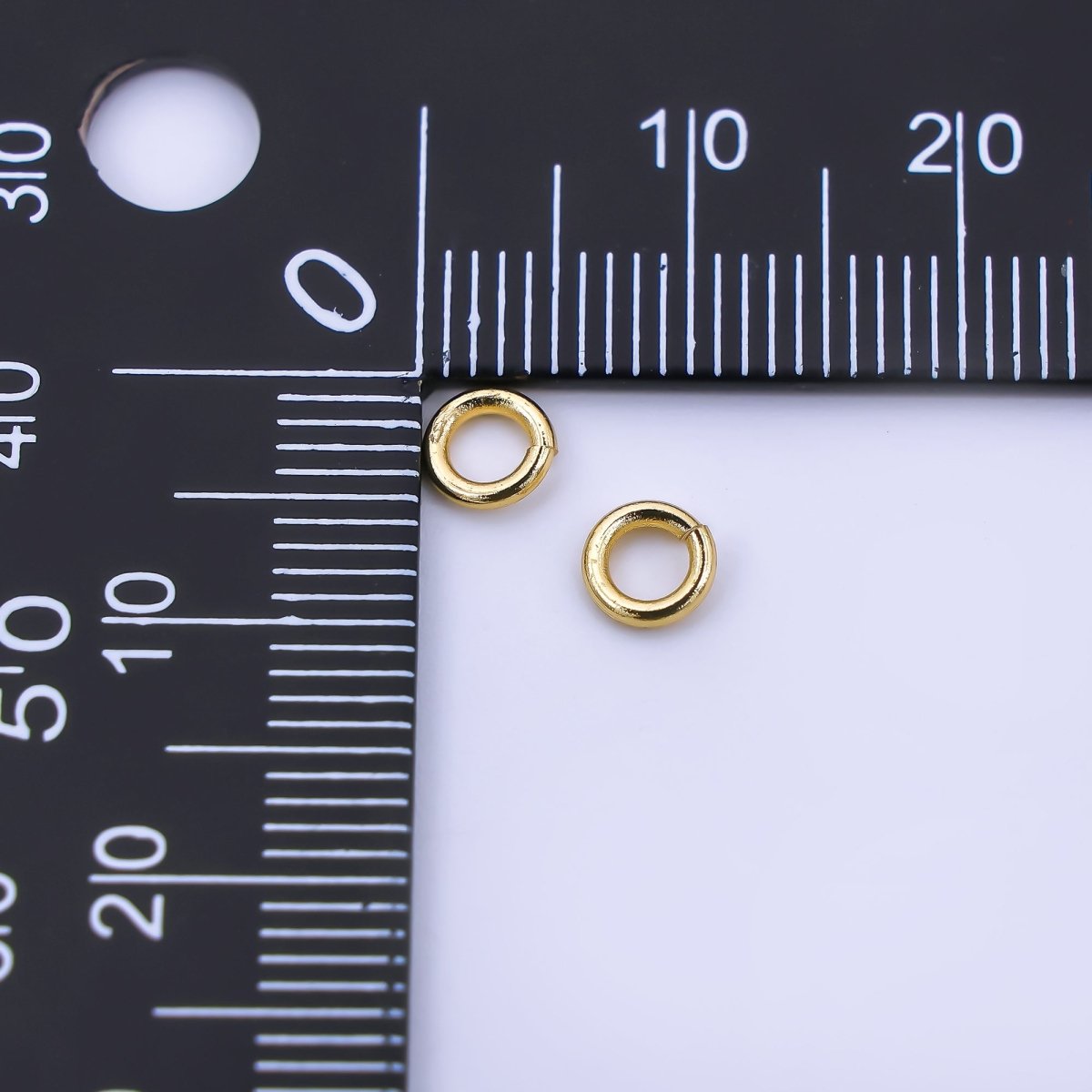 24K Gold Filled 5mm x 1mm Classic Round Jump Ring Findings Set in Gold & Silver | SP-01640