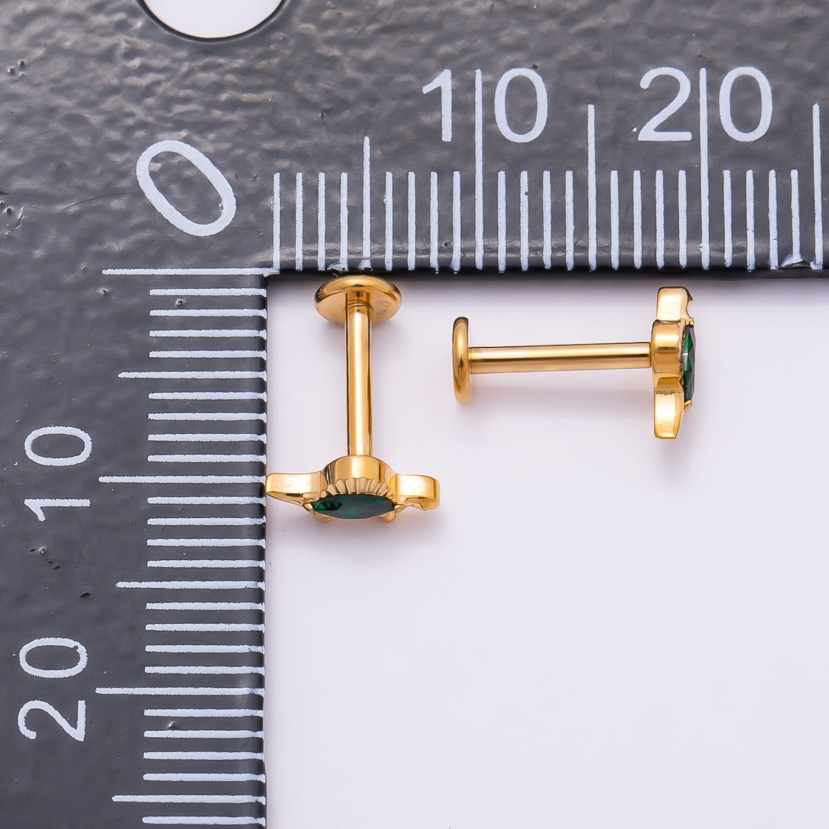 Titanium 7.5mm Green CZ Dinosaur Single Cartilage Piercing Flat Back Stud in Gold & Silver | BJ-00059 BJ-00060