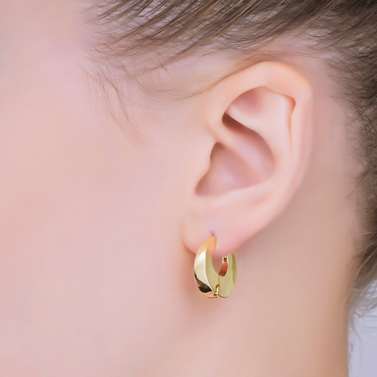 24K Gold Filled Dome Lever Back Huggie Earrings | AJ-064