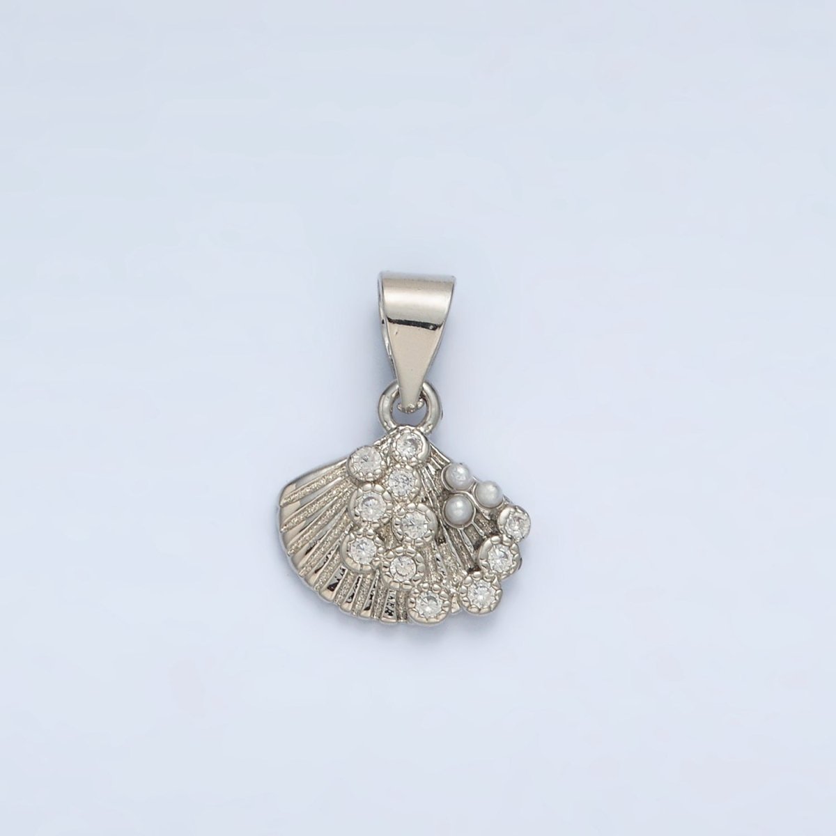 24K Gold Filled 11.5mm Pearl CZ Dotted Clam Sea Shell Pendant in Gold & Silver | I718