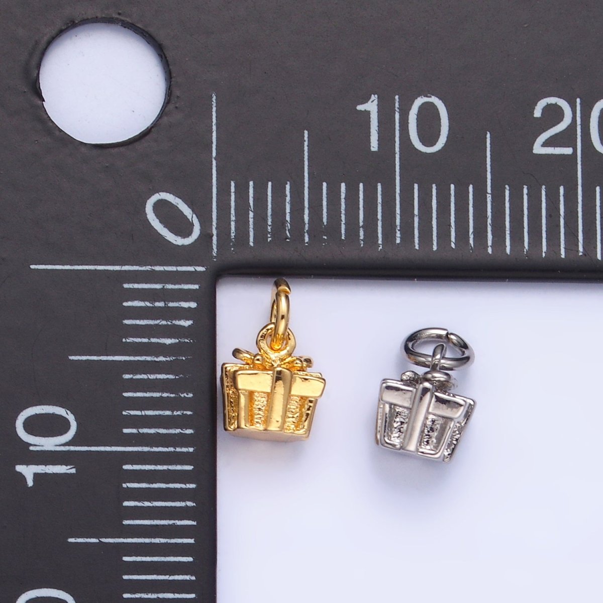 24K Gold Filled 6mm Present Gift Box 3D Multidimensional Mini Charm in Gold & Silver | W799