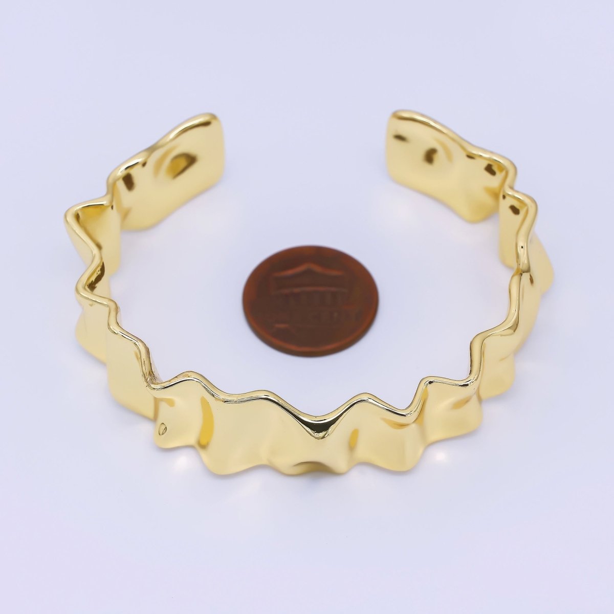 24K Gold Filled Geometric Wave Irregular Cuff Bracelet | WA-03326