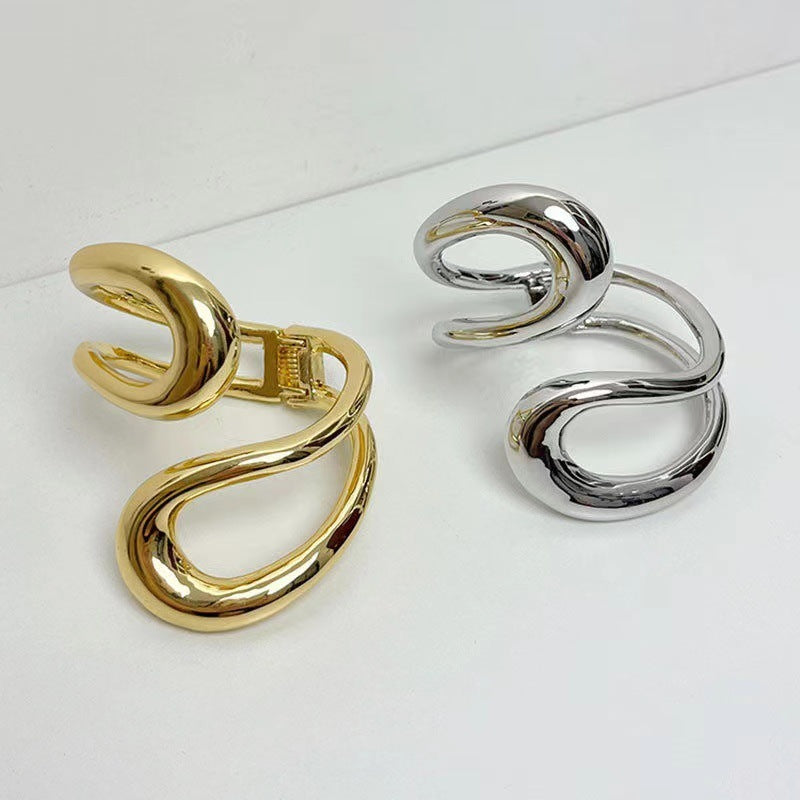 Streamlined Geometry Metal Bracelet for Women