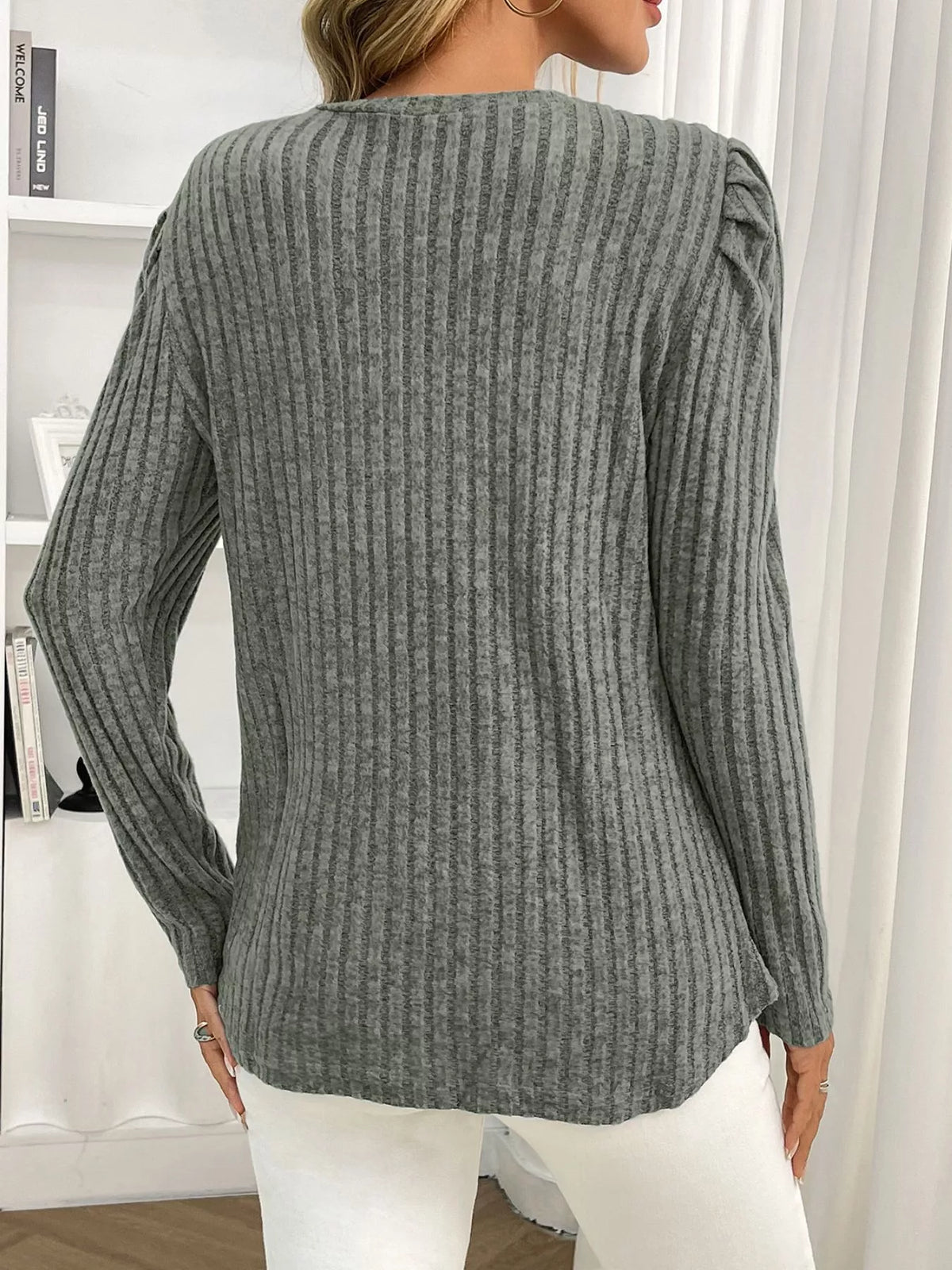 Round Neck Puff Sleeve T-Shirt