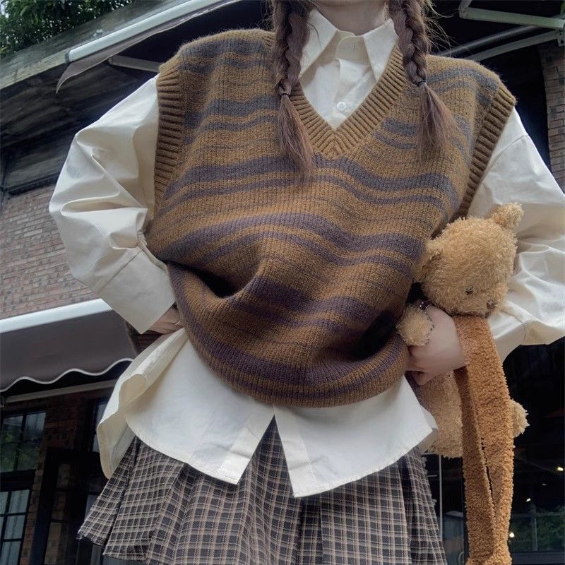 Sweet Striped Layering Vest For Women