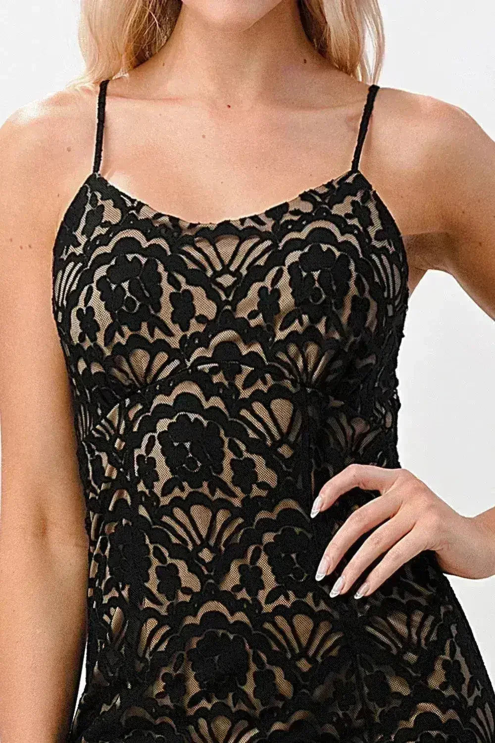 Black Lace Maxi Dress with Front Slit Elegant - Femstylo
