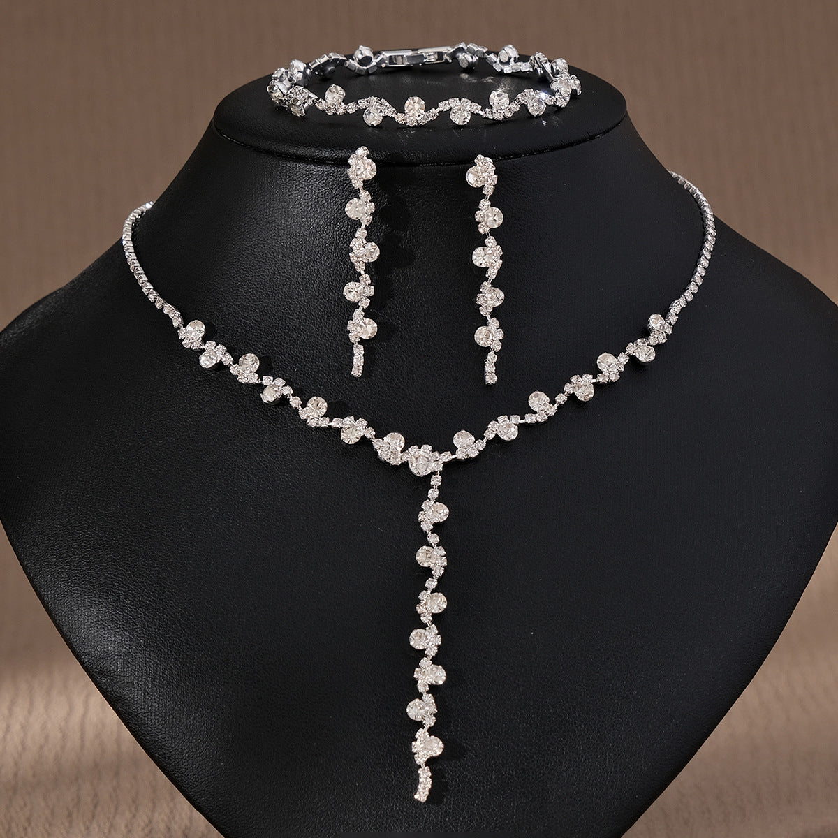 Rhinestone Pearl Earrings And Necklace Set Women