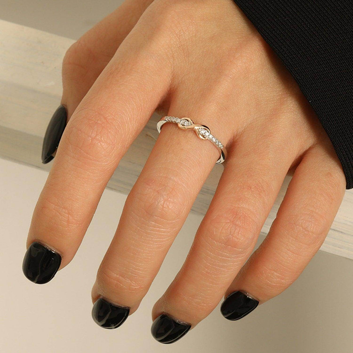 Zircon 925 Sterling Silver Ring for Elegant Style and Shine
