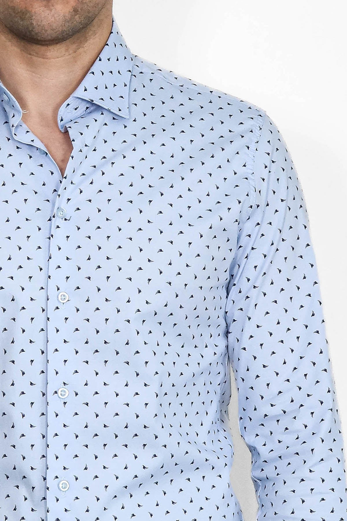 Men’s Light Blue Shirt with Minimal Black Pattern – Wessi