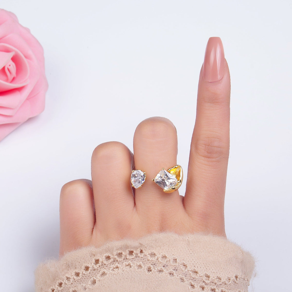 24K Gold Filled Clear CZ Baguette Teardrop Molten Wrap Claw Ring | O844