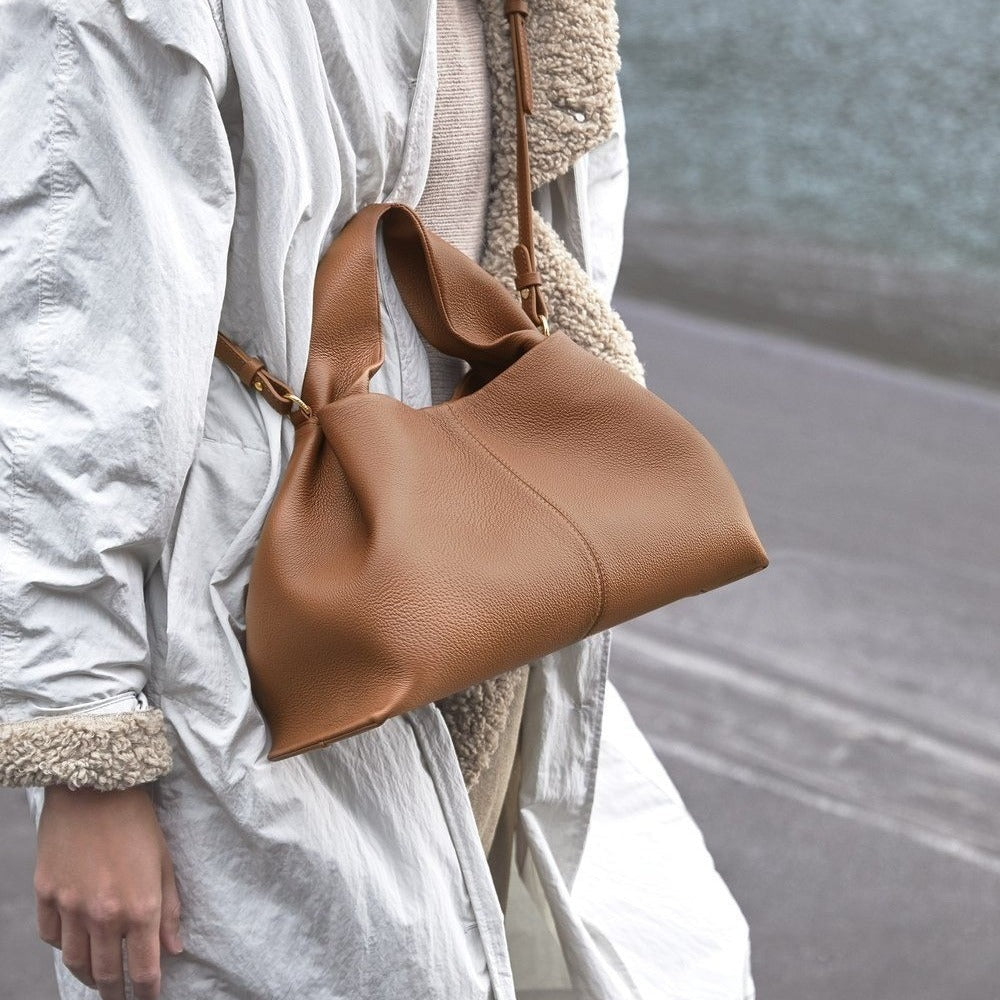Cloud bag female, popular tote bag, shoulder top handle bag