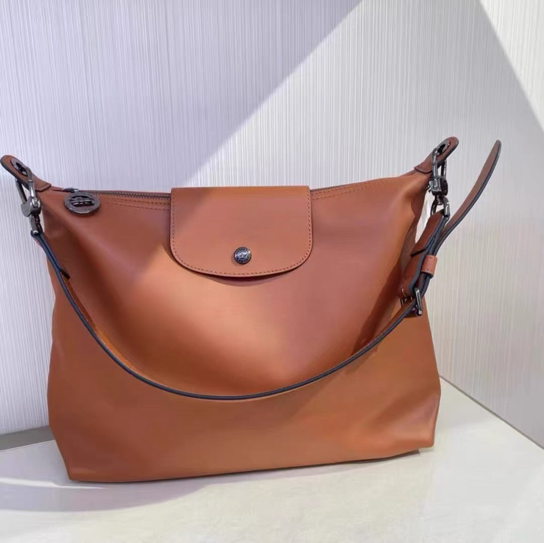 Hobo shoulder bag, boho grey women&