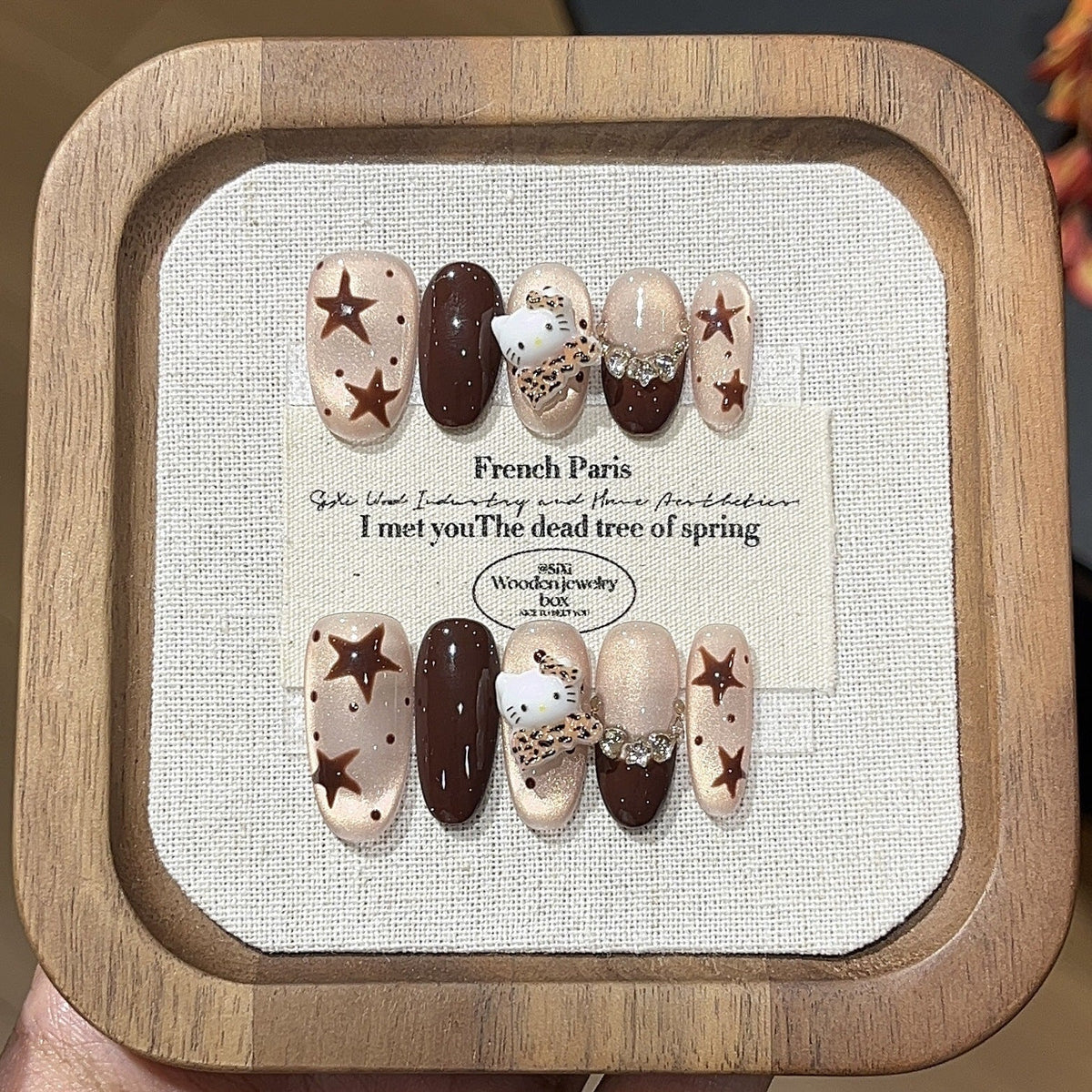 Hand-painted brown coffee star polka dots flash cat&