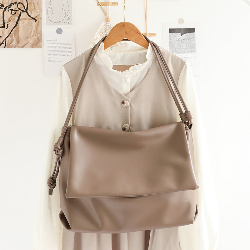 Casual One-Shoulder Messenger Bag – Retro-Textured Soft Leather Underarm Women&