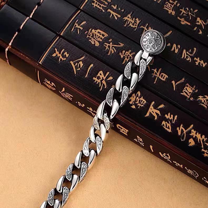 Six-character mantra rotating domineering bracelet