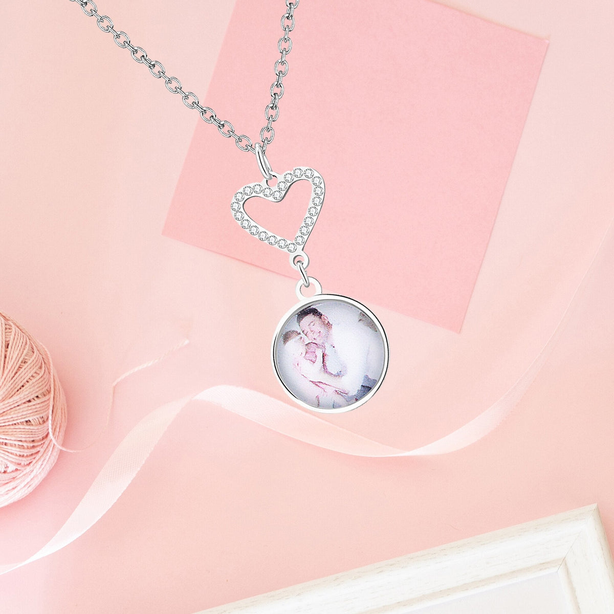 Customizable Photo Romantic Simple Small Heart-shaped Necklaces Exquisite Silver Color Clavicle Chain Women&