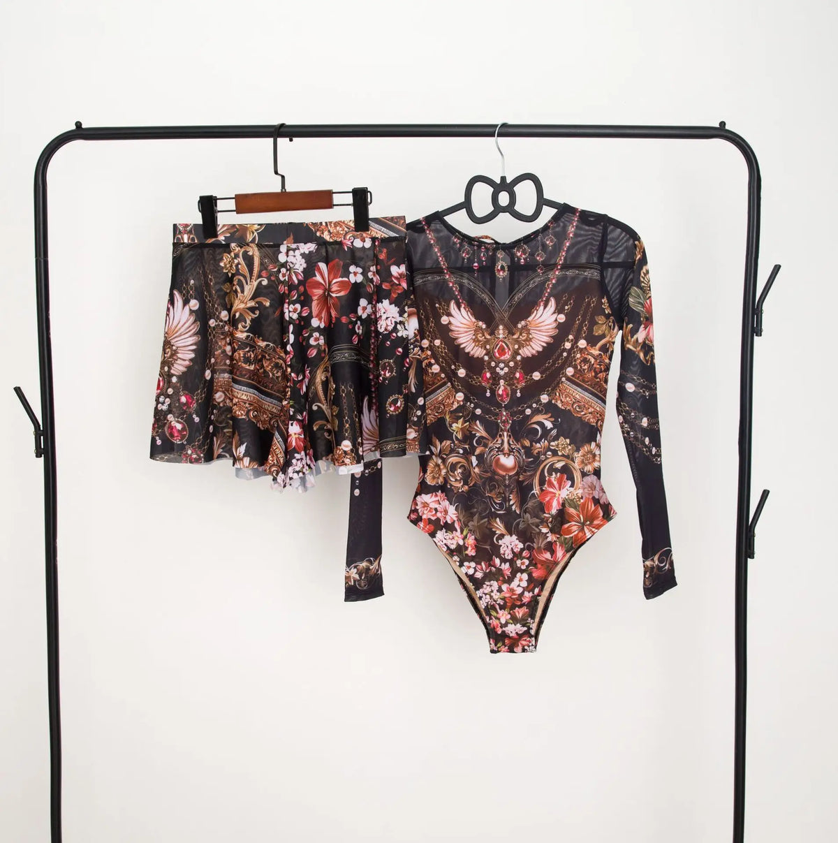 Long Sleeve Swimsuit Women Swimwear 2026 Sexy Bikinis Female Biquini Patchwork Swim Suits Print Surf Bodysuit Beachwear
