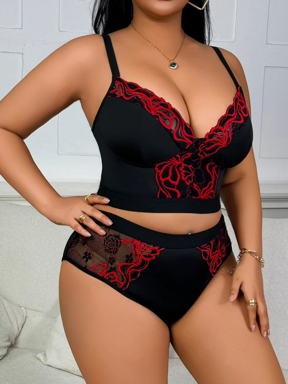 Black Red Embroidery Lace Splicing Lingerie Set Plus Size Wireless Minimizer Bra Sheer Breathable Seamless