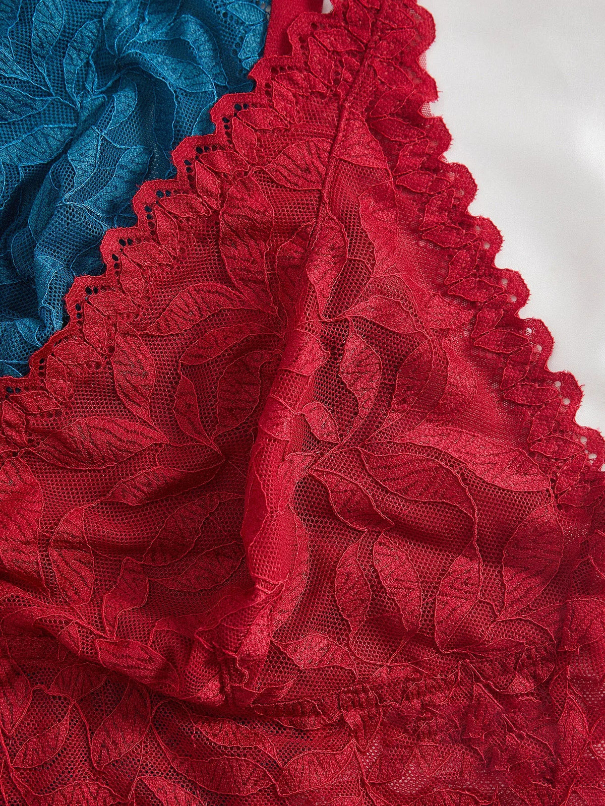 3 Colors Plus Size Lace Women&