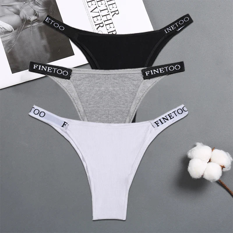 Premium Cotton Briefs for Women – Seamless Low-Rise Panties (3-Piece Set)