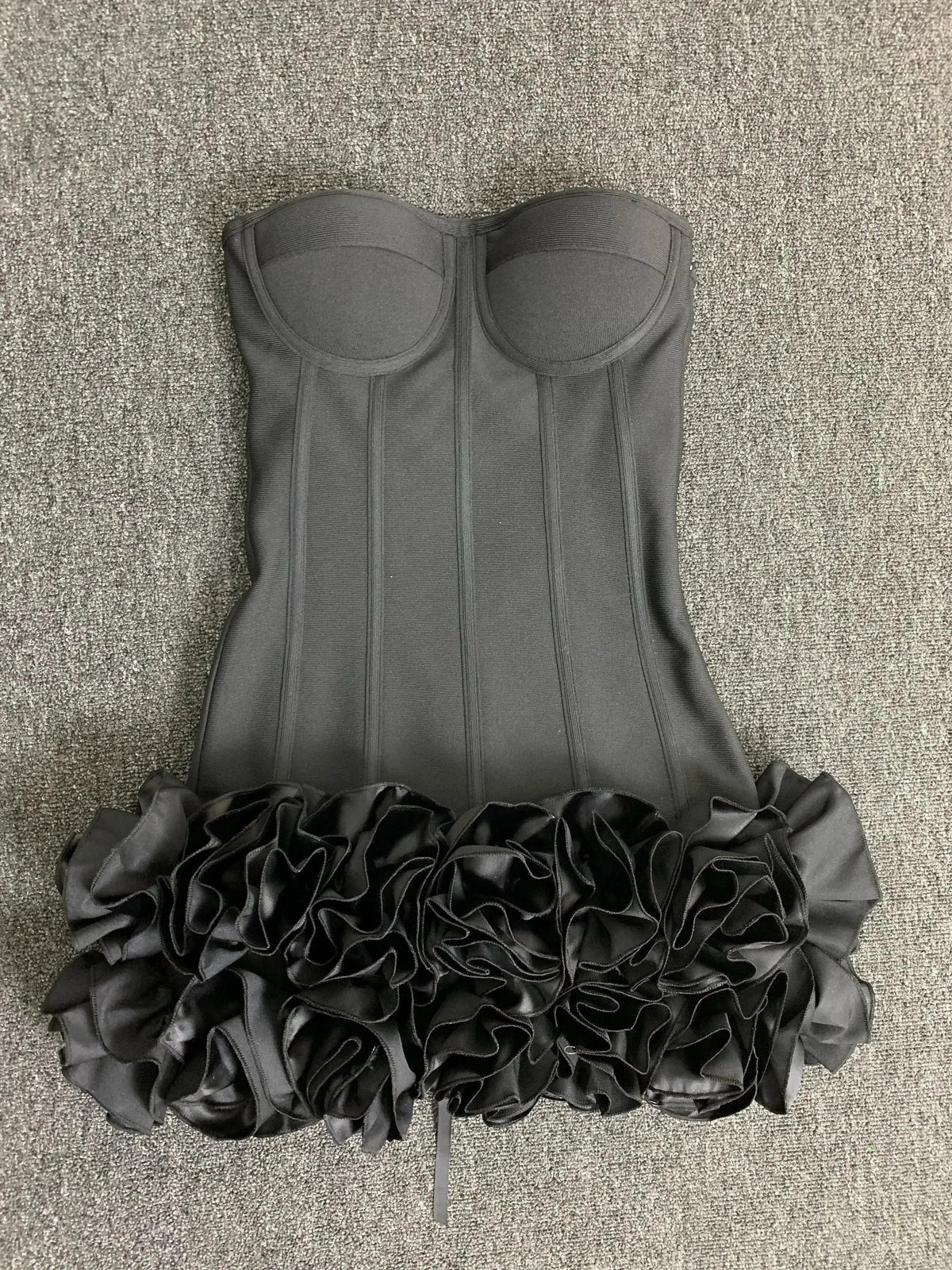 Real Photos Women New Bandage Dress Strapless Laced Up Back Flowers Hem Bodycon Mini Celebrity Evening Party Birthday Dresses