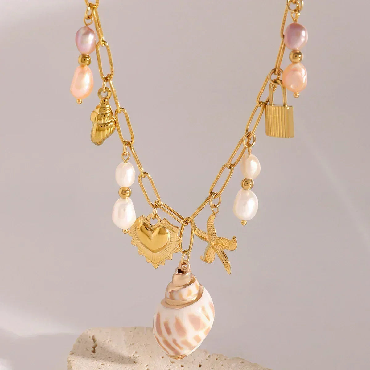 Zora Colorful Summer Holiday Style Conch Pendant Necklace Women&