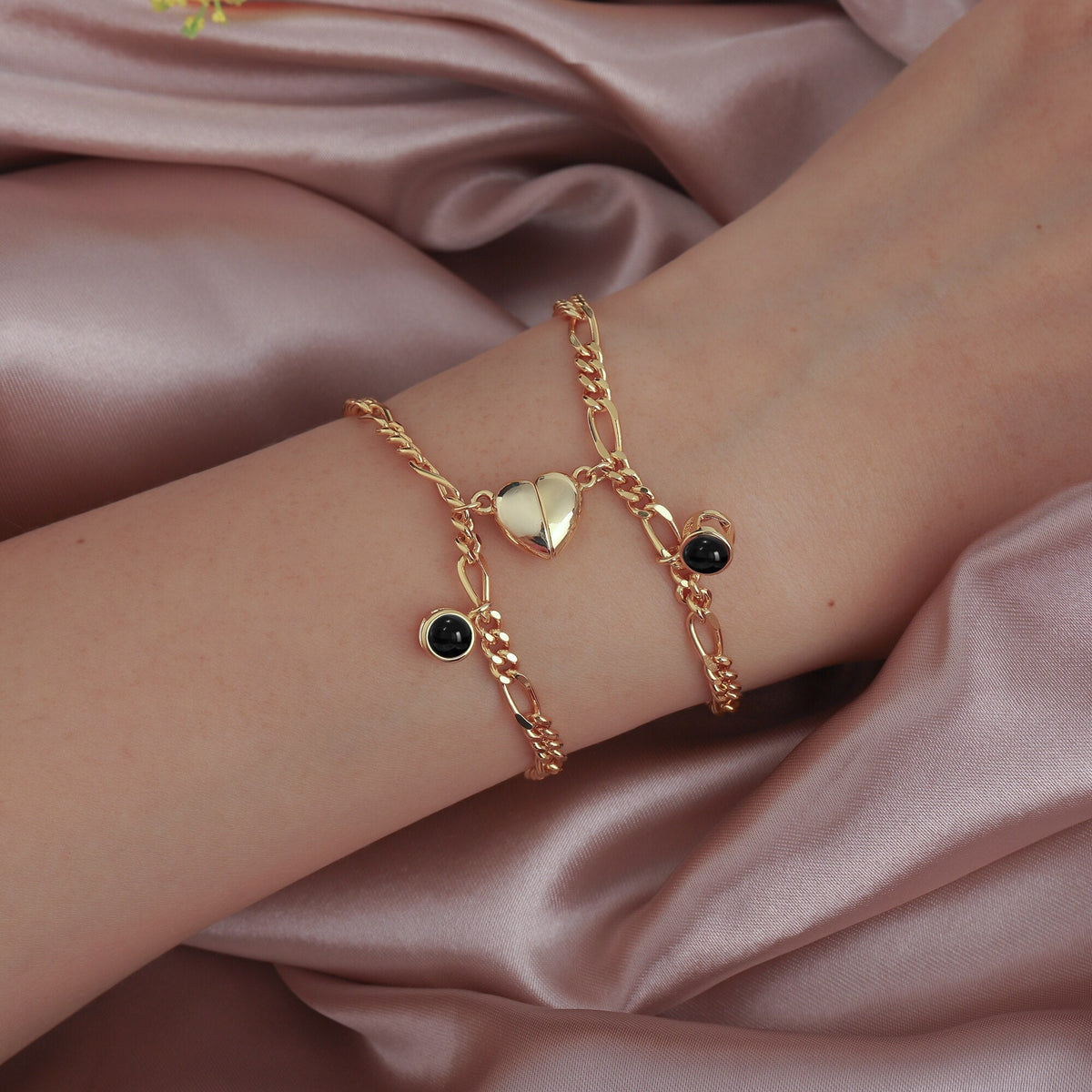 Customizable photo Projection Couple Bracelet Simple Projection Shake Bracelet