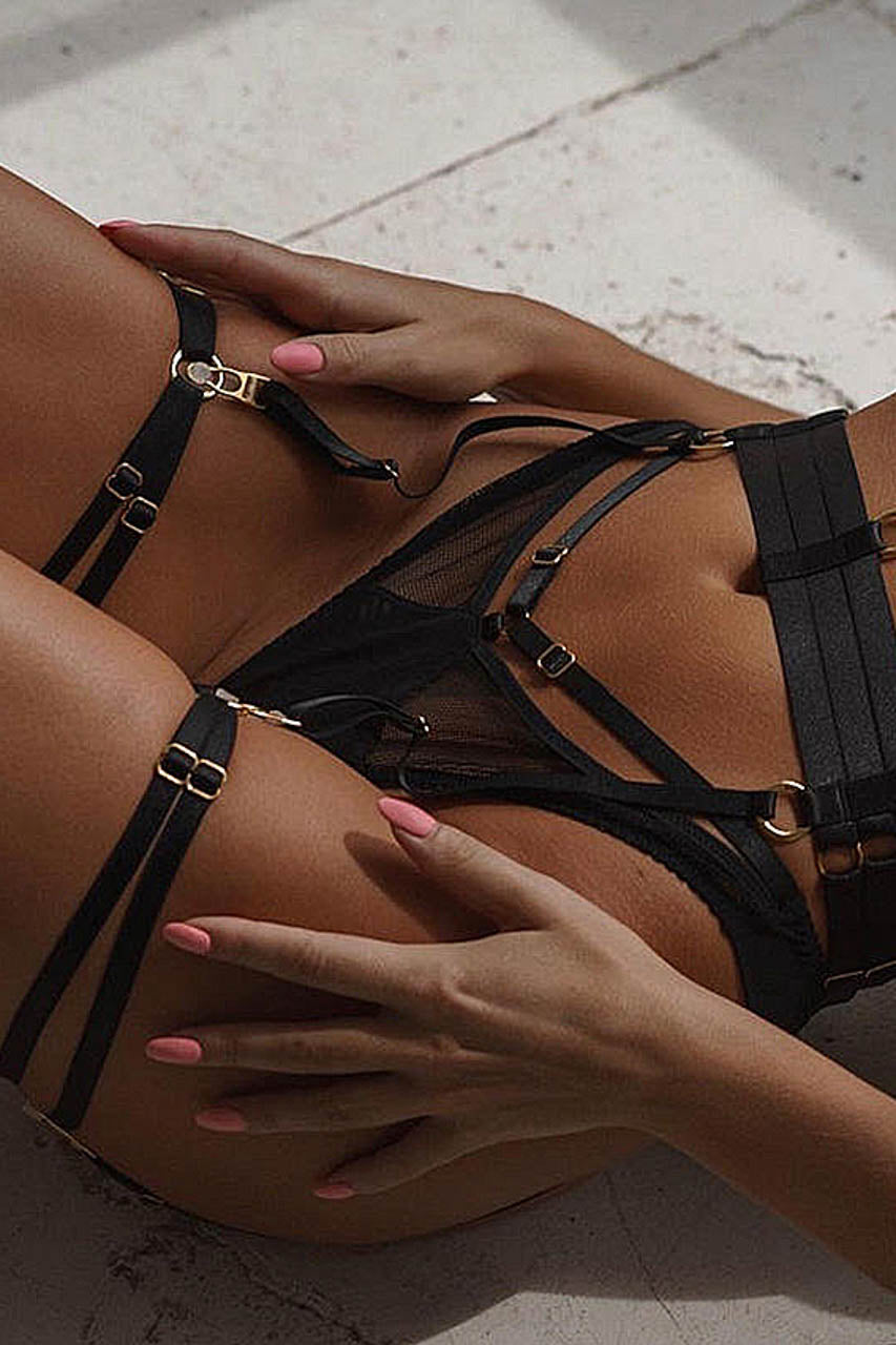 Under Pressure Bra Set