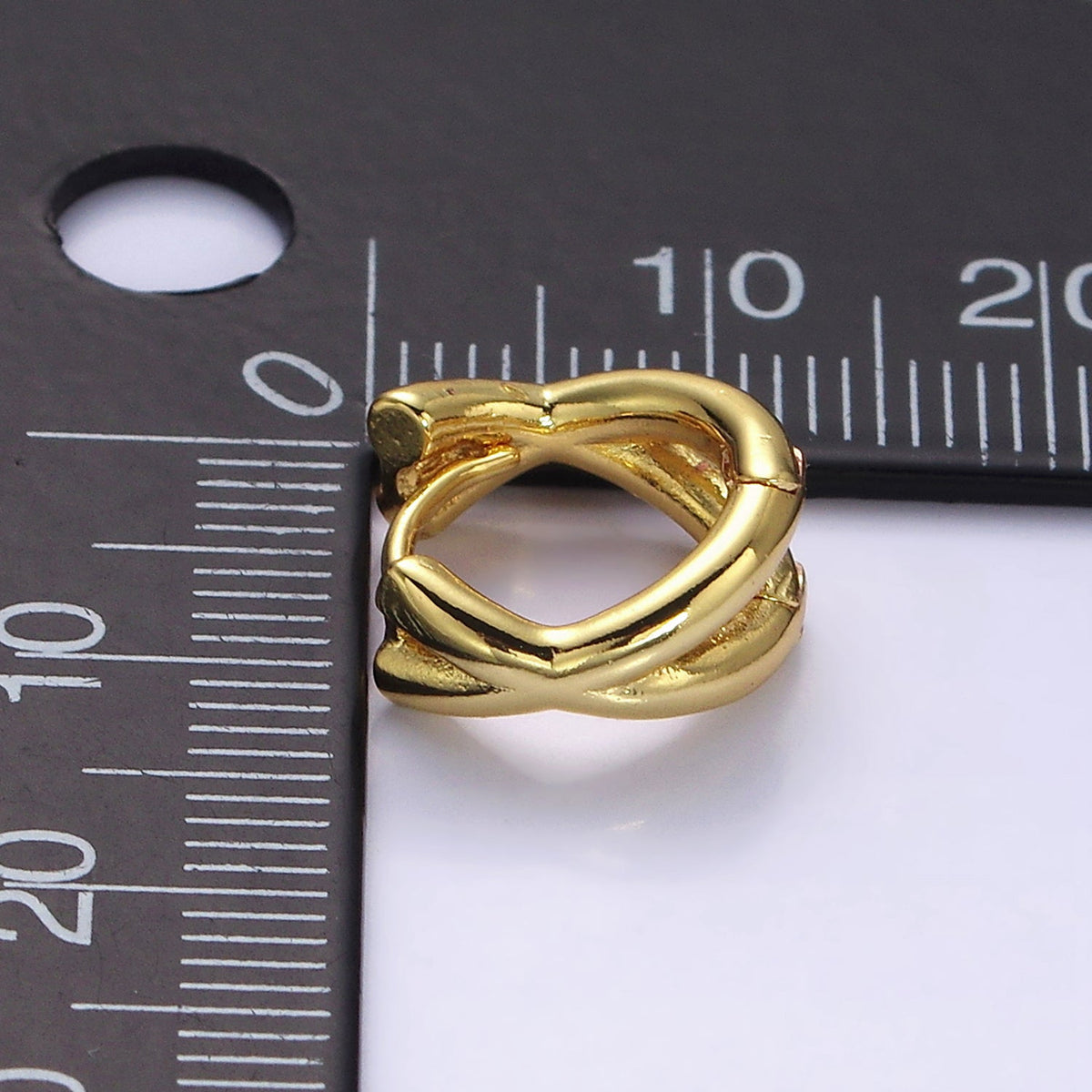 16K Gold Filled Double Band X Claw 12.5mm Huggie Earrings | AD410