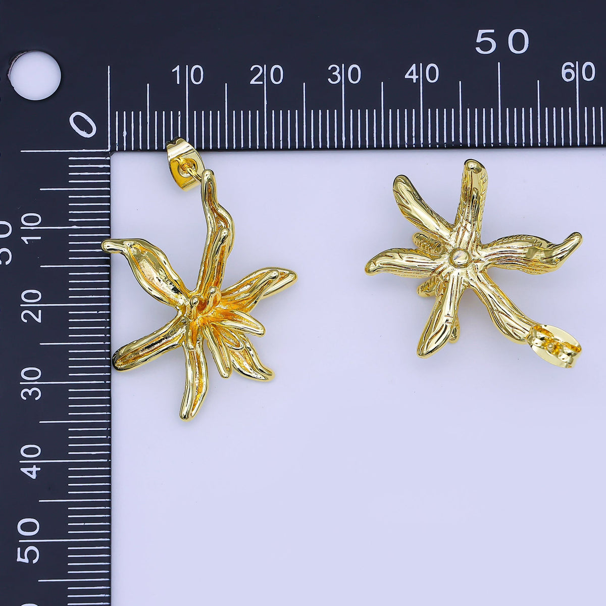 24K Gold Filled 32mm Molten Wild Lily Flower Drop Stud Earrings | AI513