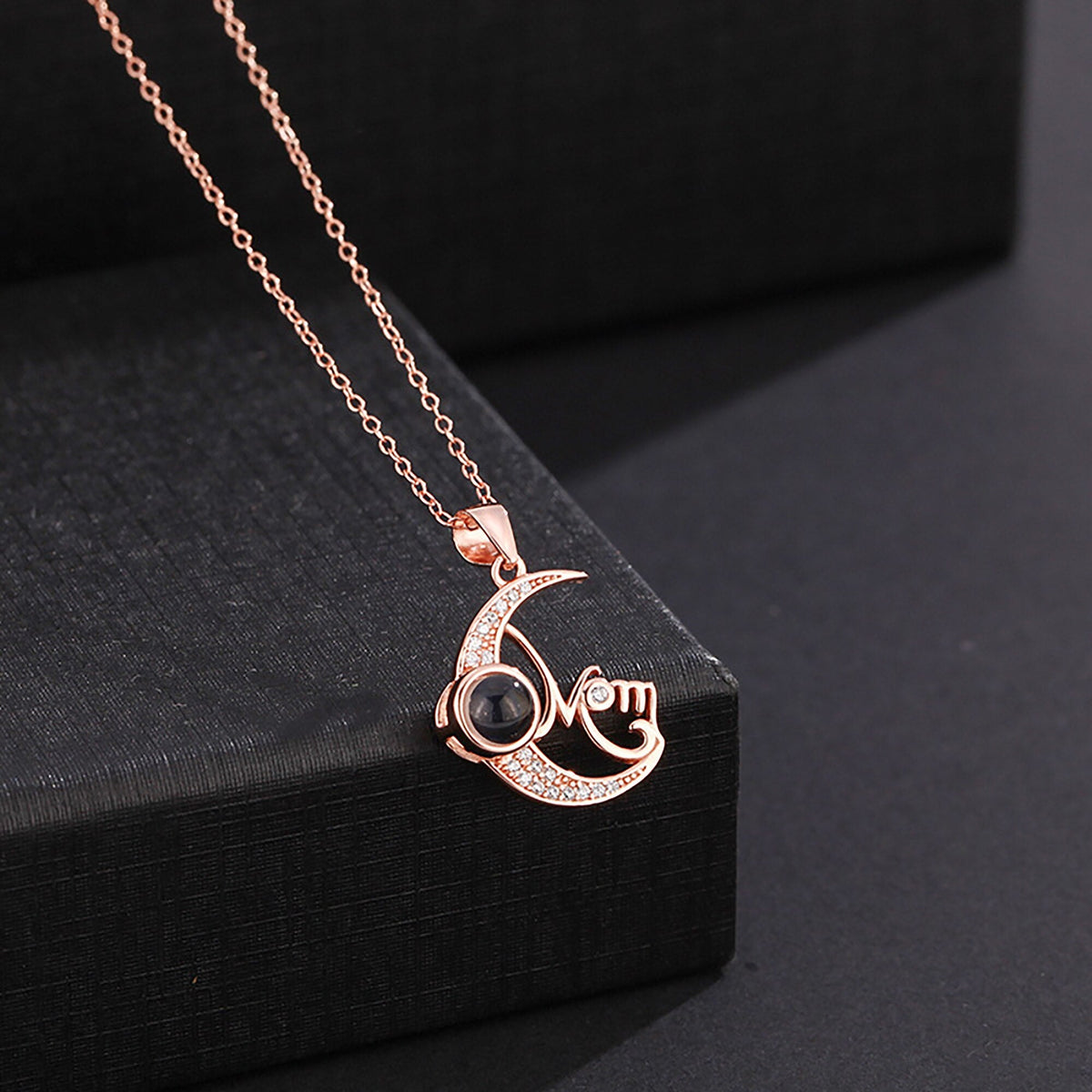 Customizable photo of the moon Projection Necklace Pendant Jewelry