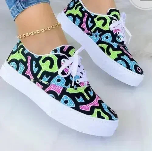 2022 Graffiti Sneakers - Women&