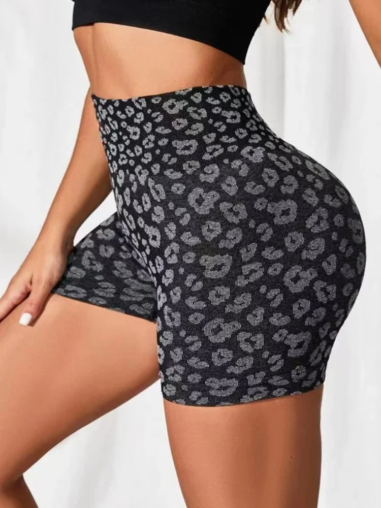 High Waist Peach Hip Quick-Drying Tight-Fitting Wearing European and American Leopard yoga Pants Summer New Shorts