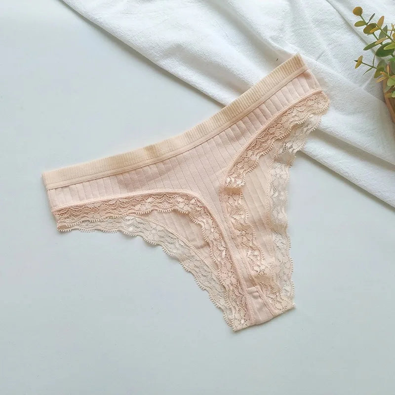 1Pc Cotton Panties Women G-string Female Underpants Lace Pantys Sexy Lingerie M-XL Panties Soft Seamless Underwear Intimates