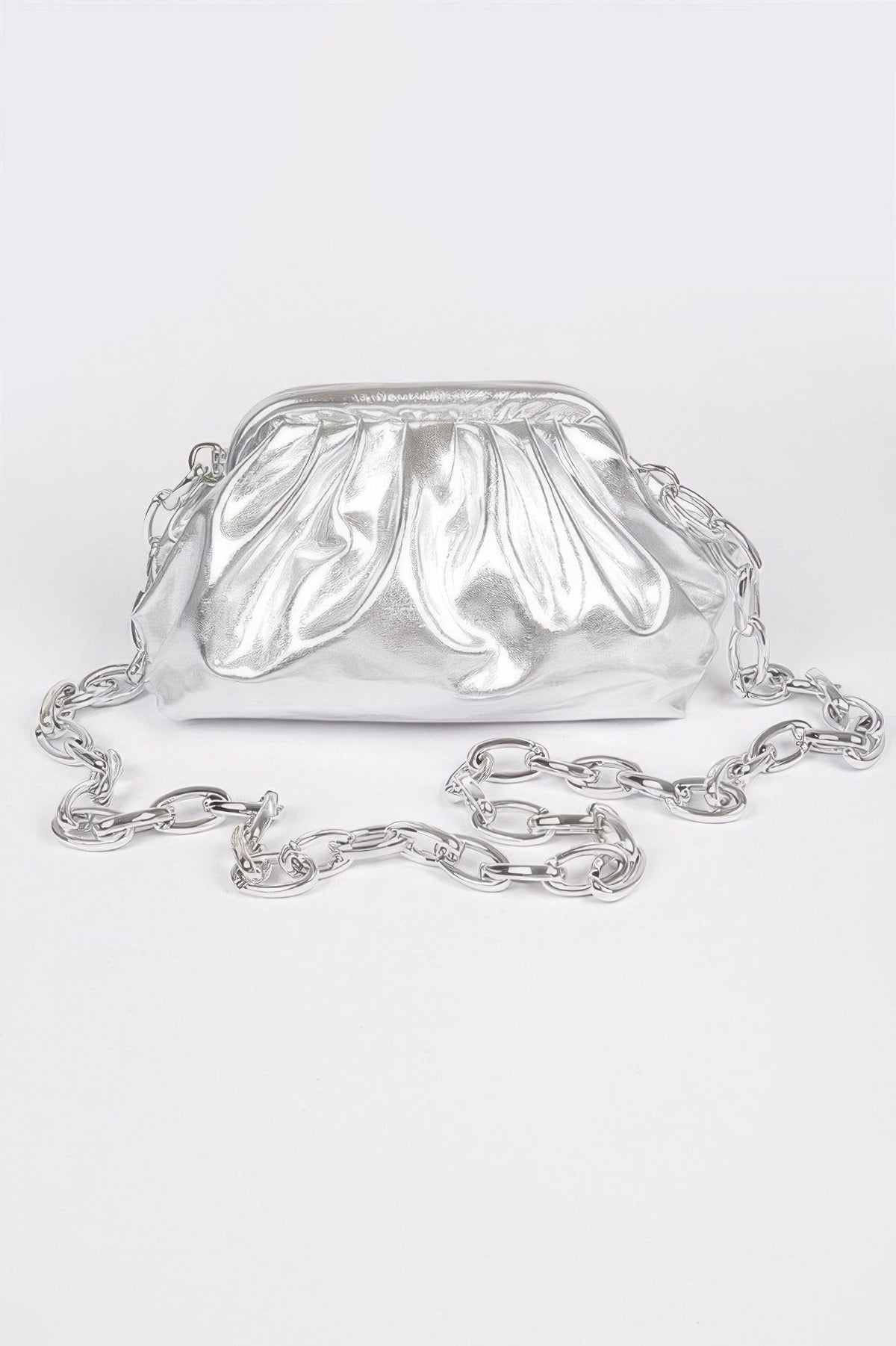 Metallic Pouch W Ccb Resin Chain